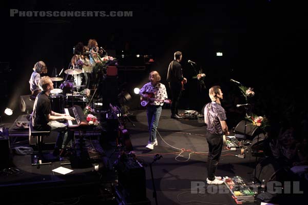 GIRLS - 2012-05-30 - PARIS - Cite de la Musique - 